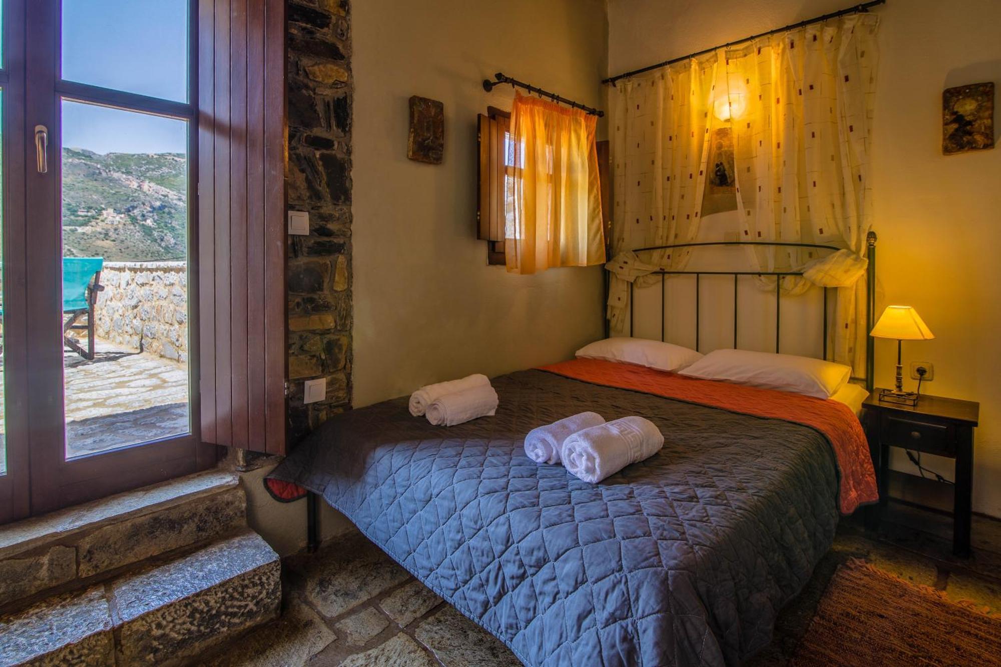 Psamathous Guesthouse Porto Kagio Exterior photo