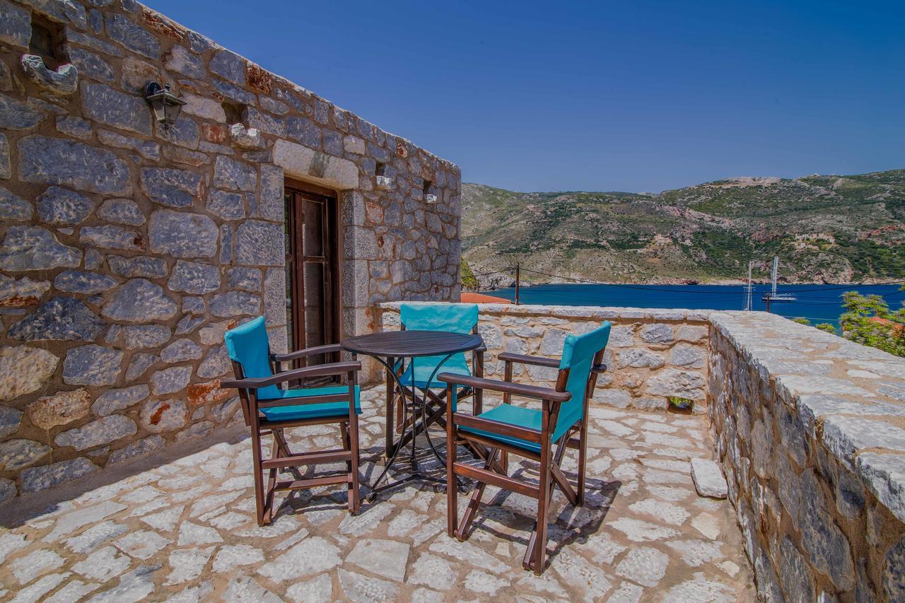 Psamathous Guesthouse Porto Kagio Exterior photo